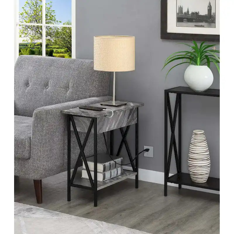Table d'appoint relevable avec station de charge et étagère